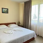 Jambo Hotell 3*