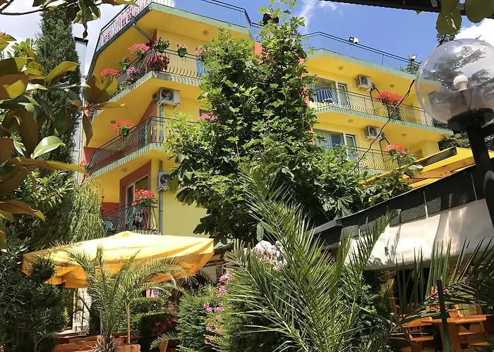 Jambo 3* Golden Sands